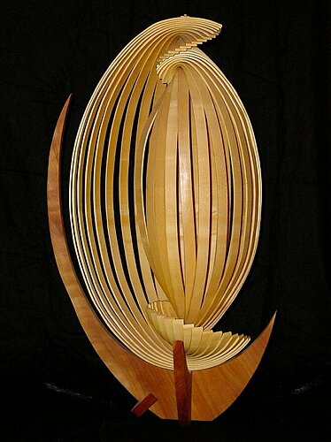 Lampe en bois sculpt 'Rves de feu' Pascal Veuillet